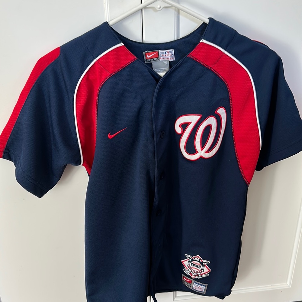 Kids Washington Nationals Jersey, size M